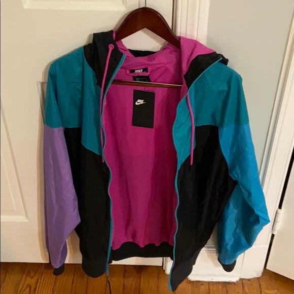 Nike Jacket - Picture 3 of 3